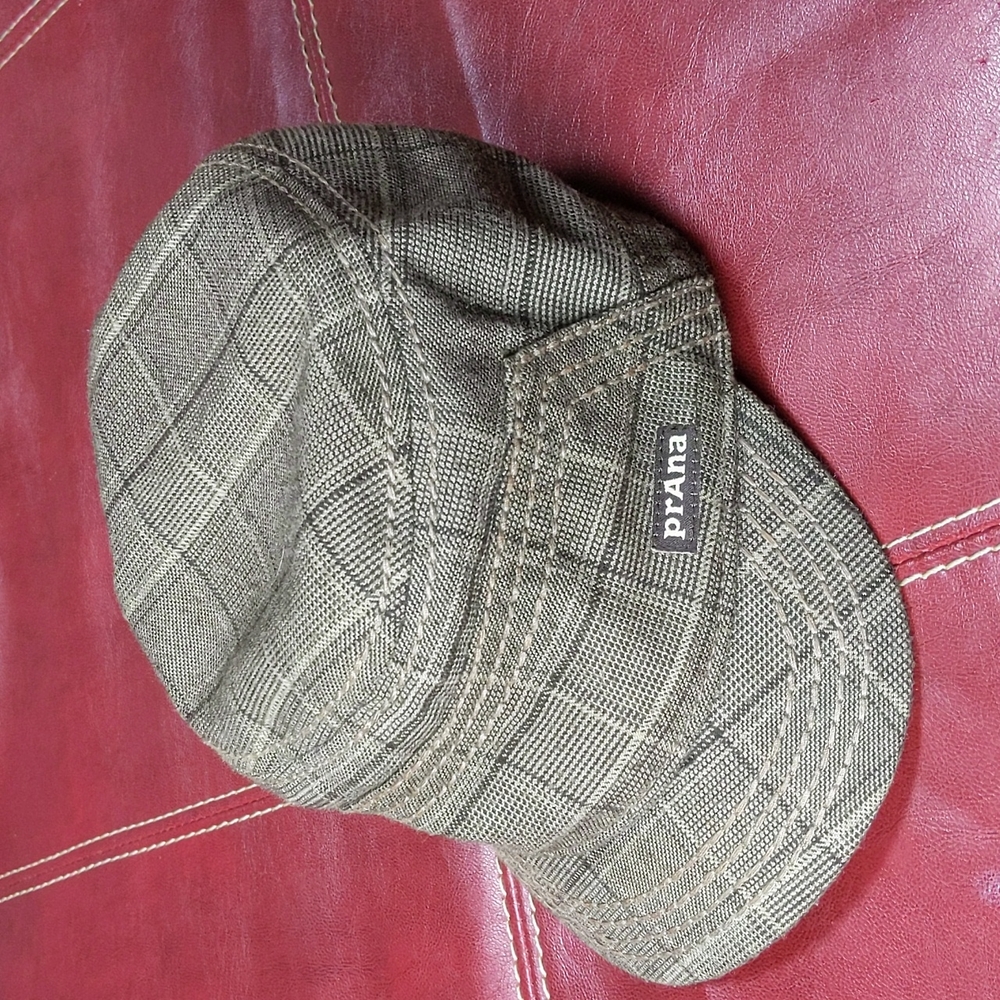 Prana Breathe Hat